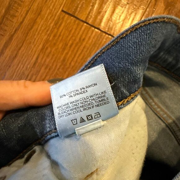 Express modern straight super high rise jeans size 8 - Picture 6 of 12